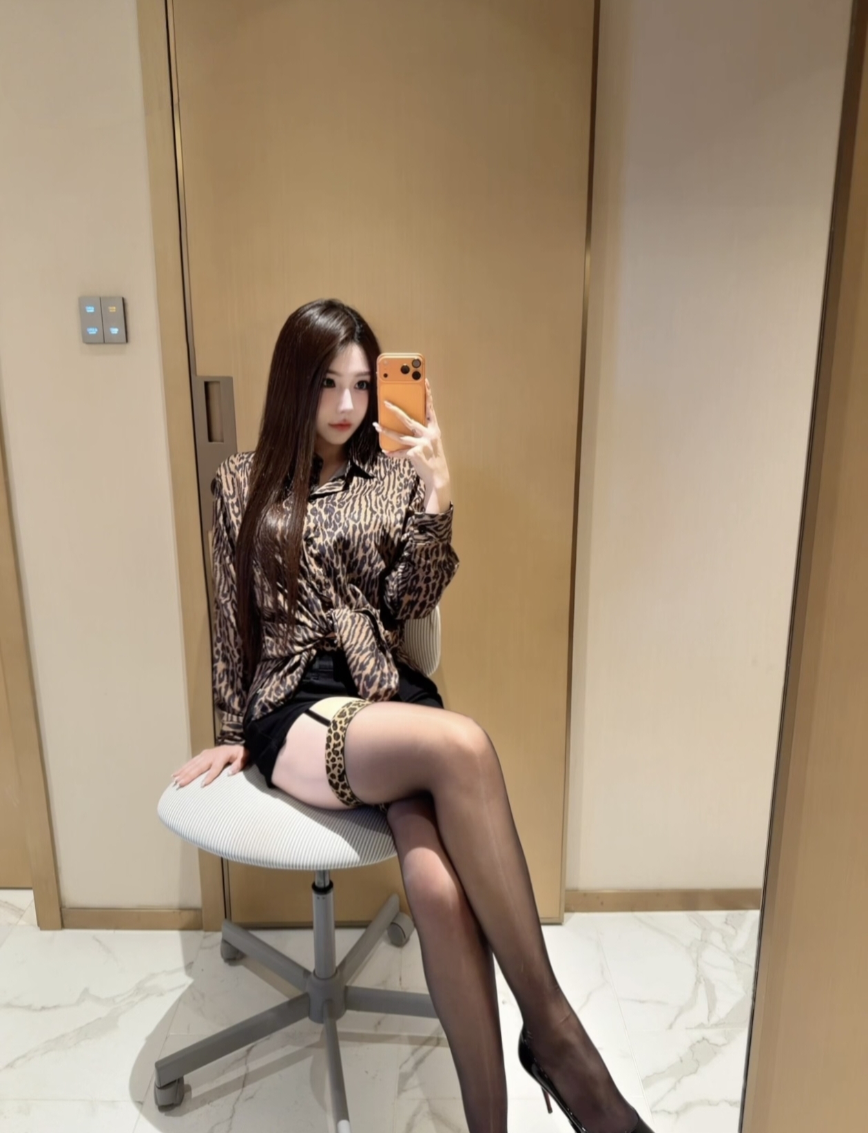 6D4385E2700314BF54C7FE56F1EEF9E2.jpg